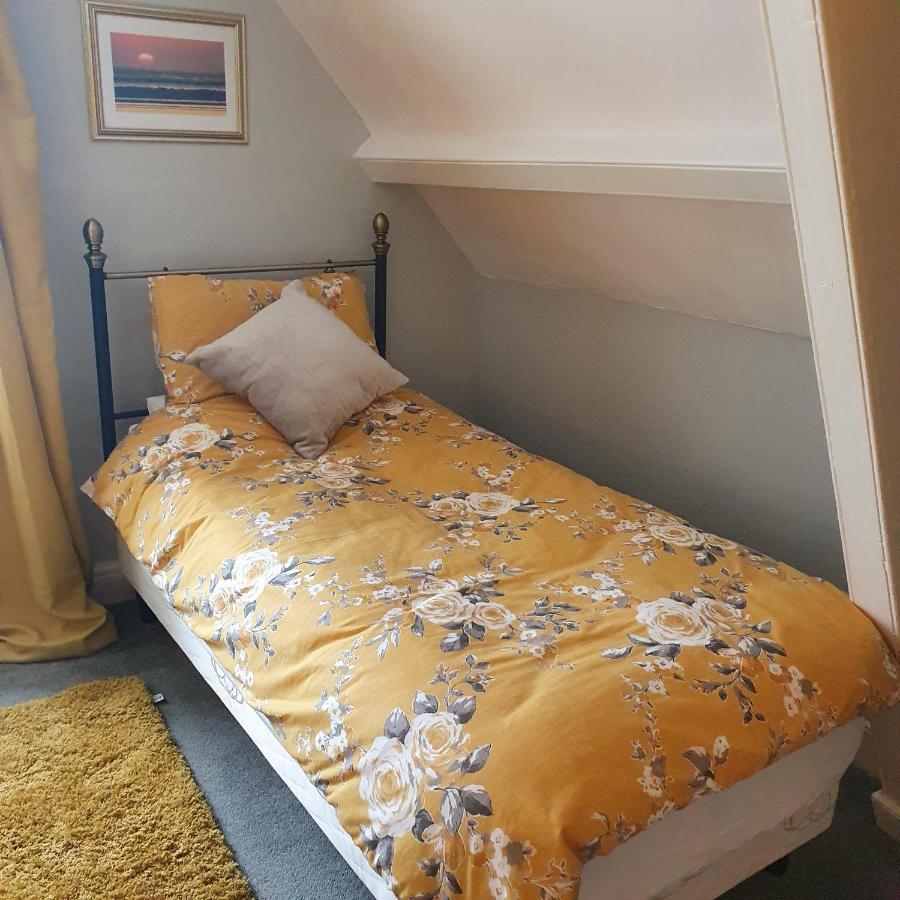 Pendyffryn Manor Bed & Breakfast Little Haven Buitenkant foto