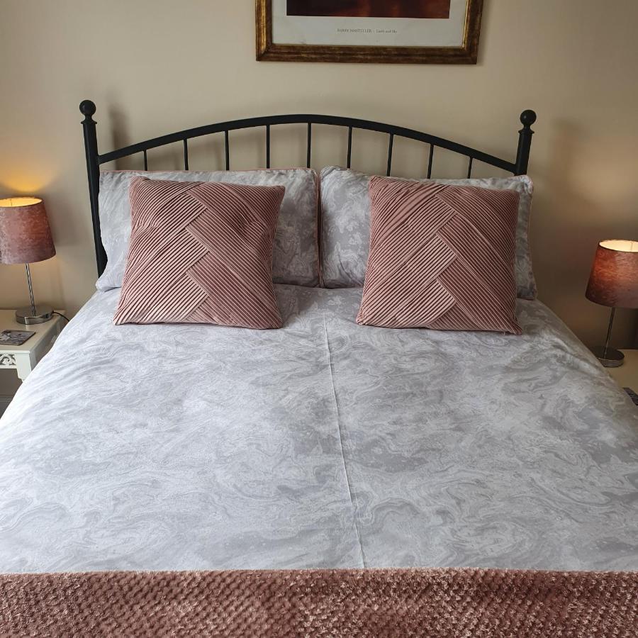 Pendyffryn Manor Bed & Breakfast Little Haven Buitenkant foto
