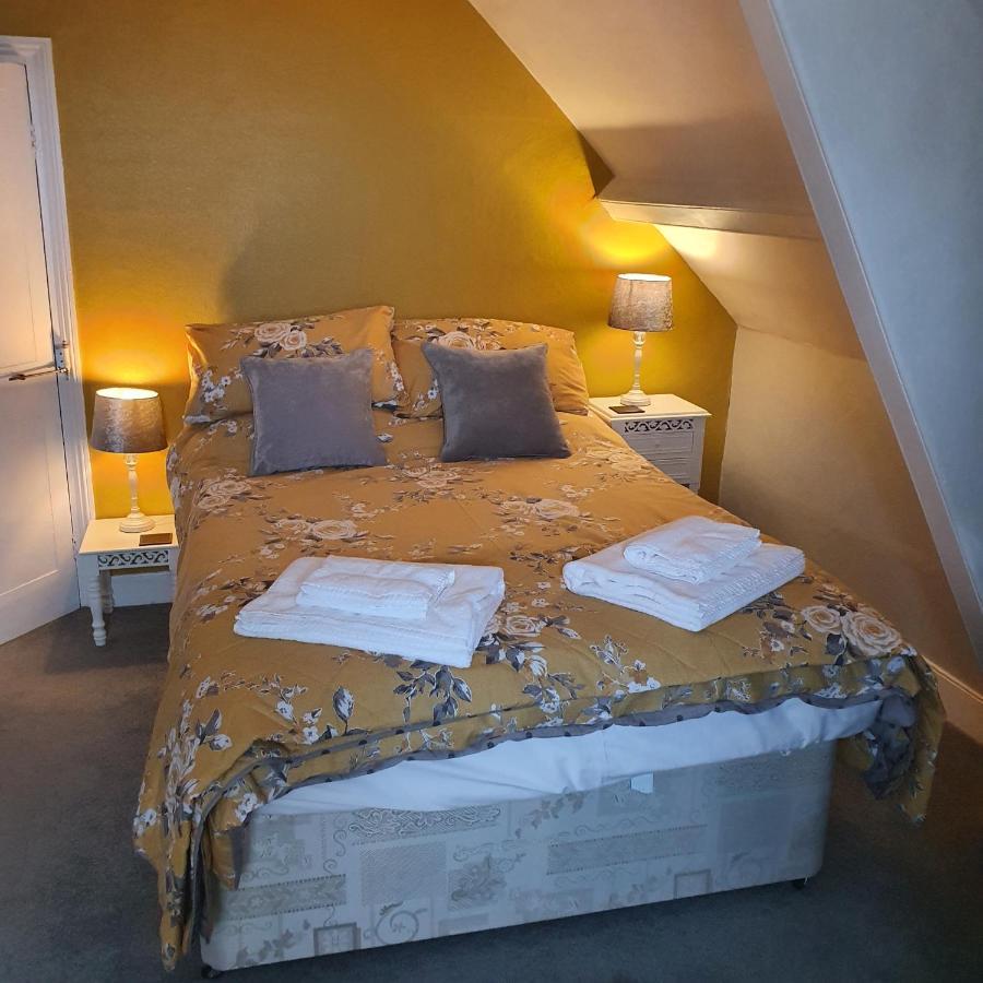 Pendyffryn Manor Bed & Breakfast Little Haven Buitenkant foto