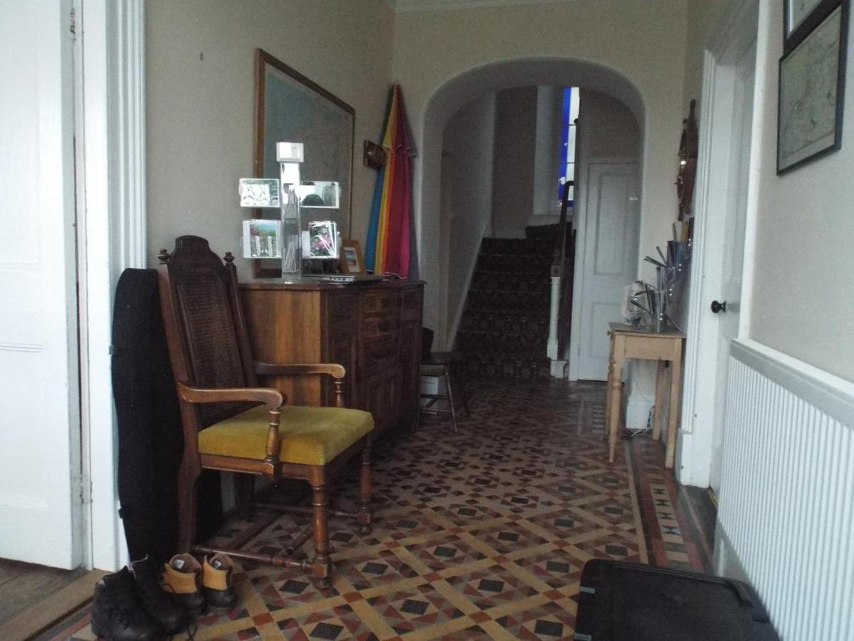 Pendyffryn Manor Bed & Breakfast Little Haven Buitenkant foto