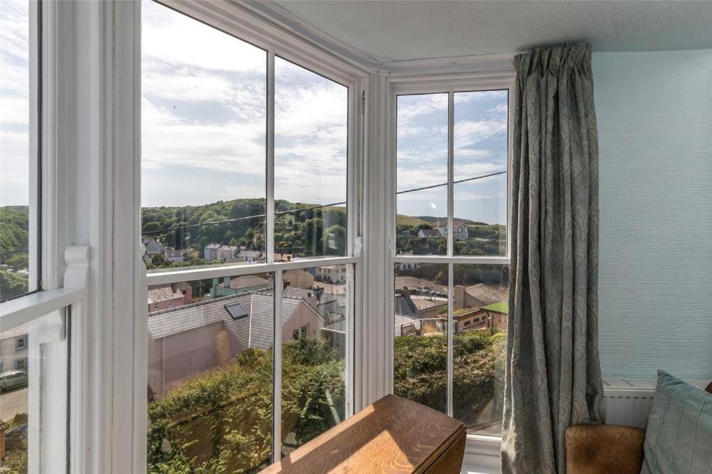 Pendyffryn Manor Bed & Breakfast Little Haven Buitenkant foto