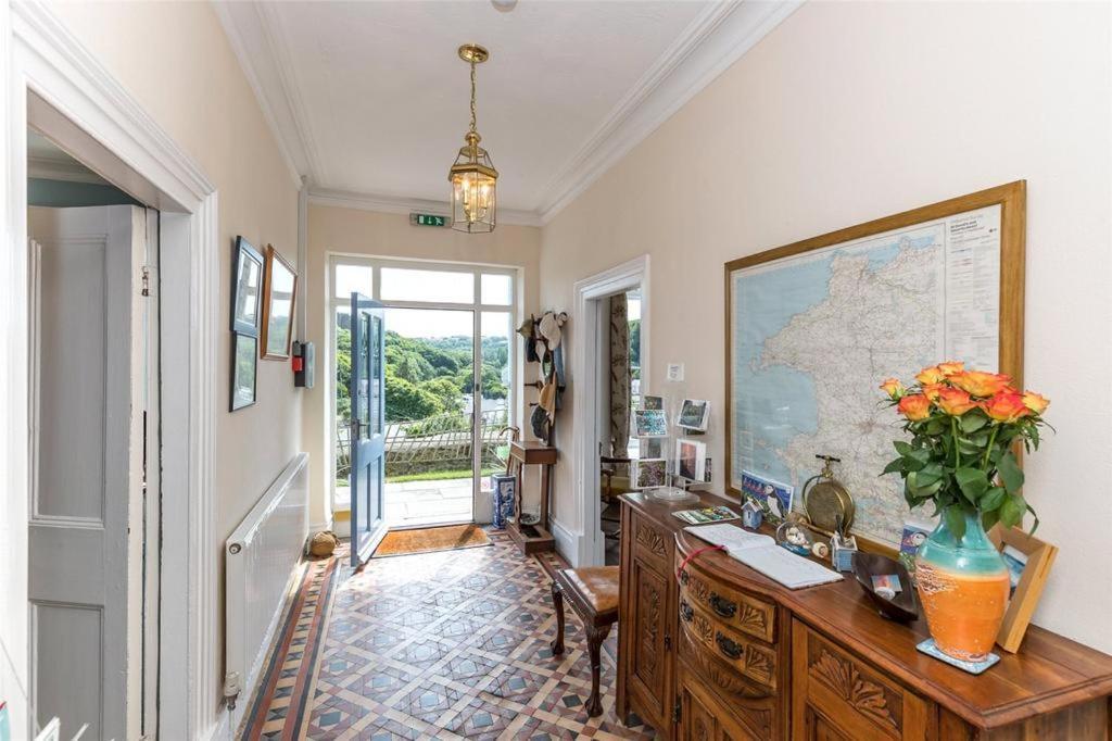 Pendyffryn Manor Bed & Breakfast Little Haven Buitenkant foto