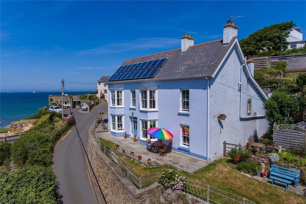 Pendyffryn Manor Bed & Breakfast Little Haven Buitenkant foto