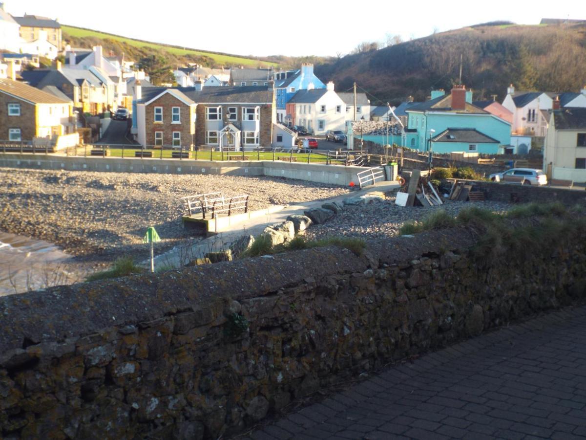 Pendyffryn Manor Bed & Breakfast Little Haven Buitenkant foto